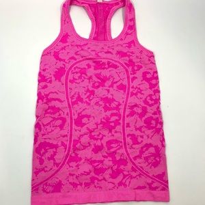 Lululemon pink camo swiftly tank size 4